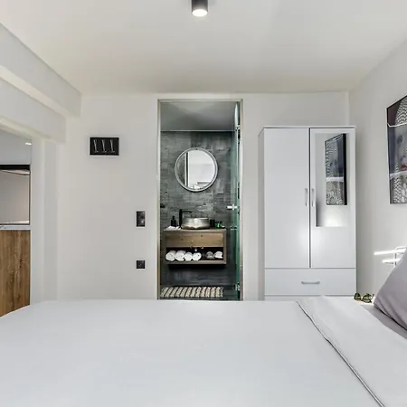 Cc Urban Apartament Saloniki